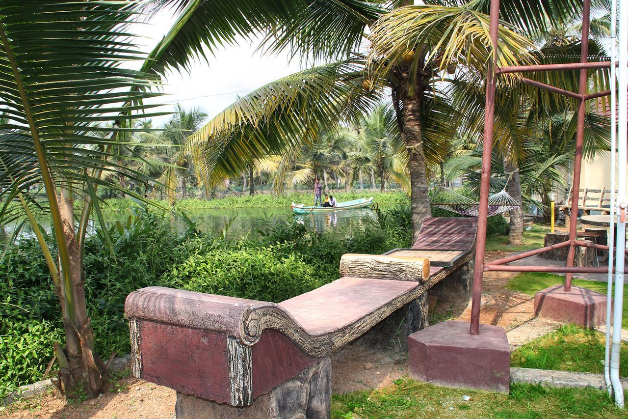 Munroe Island Lake Resort Mundrothuruth Ngoại thất bức ảnh